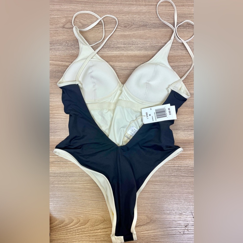 L*Space Devi Colorblock Swimsuit in Size Medium or Small NWT - Picture 8 of 8